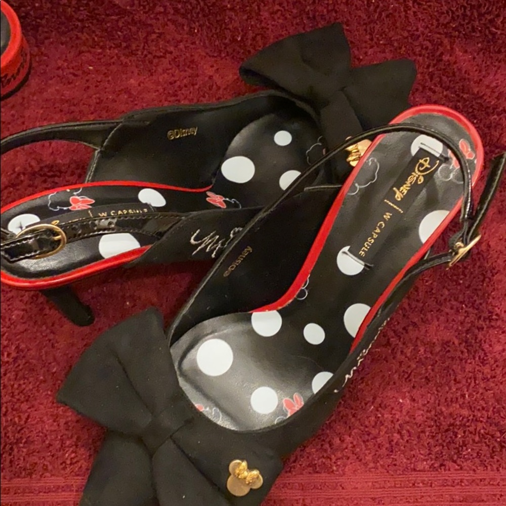 Minnie Mouse heels. Brand new